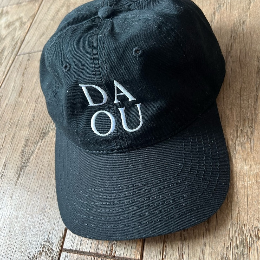 Black Baseball Cap White Embroidery Daou Vineyards Limited From Daou Brothers.